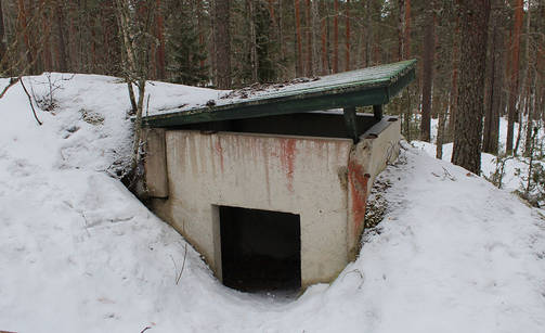Raiskaaja jätti uhrinsa virumaan sidottuna bunkkeriin. Kuva Mika Rinne.