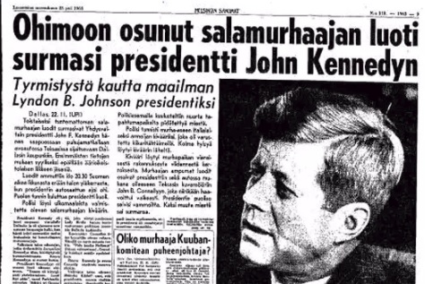 Helsingin Sanomat kertoi Yhdysvaltain presidentti John F. Kennedyn murhasta seuraavana päivänä 23.11.1963. Presidentiksi nousi varapresidentti Lyndon B. Johnson.