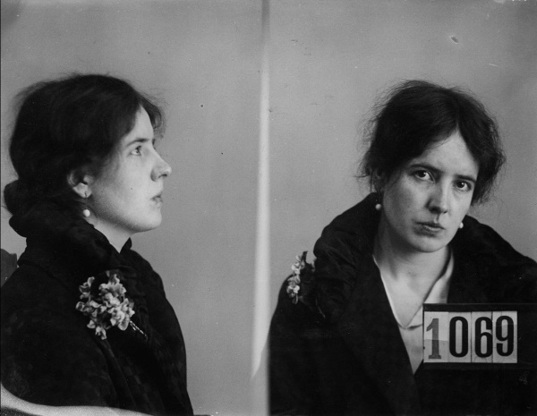 Margit Niininen 1927.jpg