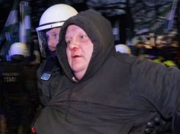 Jari_punasilmä_Laine_pidätys.jpg