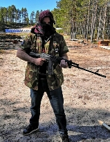 Kalashnikov karvakäden jatkeena