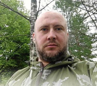 Mihail Golikov odottaa tällä hetkellä Suomessa, saako hän turvapaikkaa maasta. Kuva ja teksti esaimaa.fi