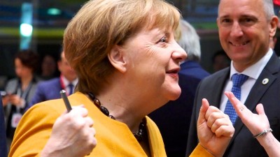 Angela Merkel intoa puhkuen.jpg
