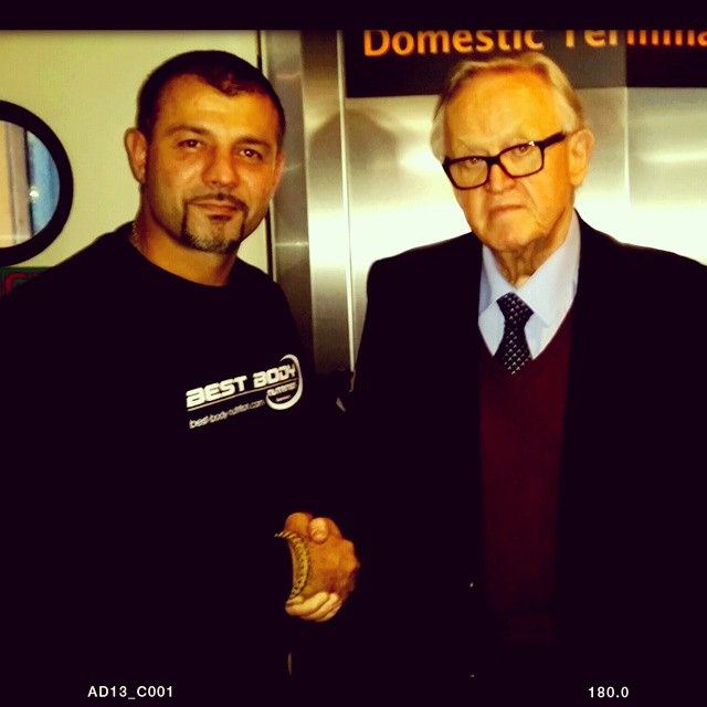 Adham ja Ahtisaari