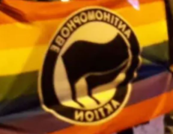 antifa timmyt ja tiffanyt.JPG