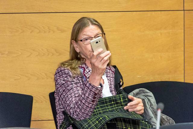 Seija Kortekallio Jari Aarnion oikeudenkäynnissä käräjäoikeudessa Helsingissä Kuva: Markku Ojala/Compic