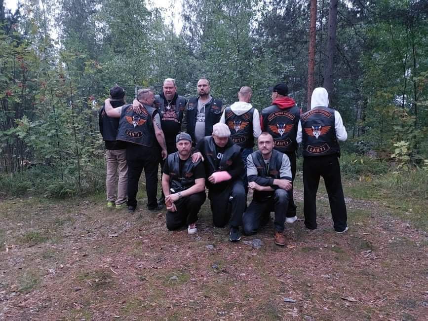 Pian on kaikki entisiä jengiläisiä.