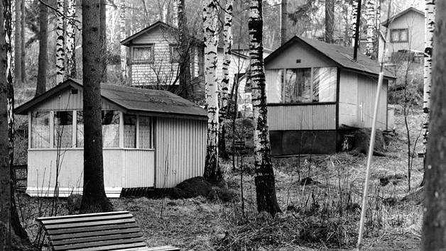 Hammasmurhaaja Ismo Junni poltti uhrinsa mökkeihin Helsingin Kivinokalla 1980-luvulla. Junnista itsestään ei ole säilynyt kasvokuvaa. (KUVA: Jarmo Matikainen)