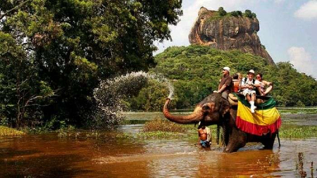 Pandemia on kurittanut Sri Lankan taloudelle tärkeää matkailualaa. Luonto houkuttelee matkailijoita Sri Lankaan.jpg