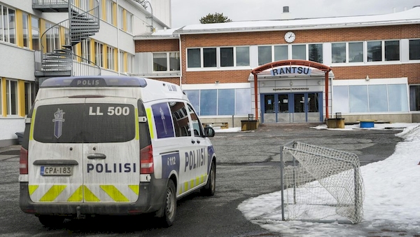 Rantavitikan koulu, Rovaniemi.jpg
