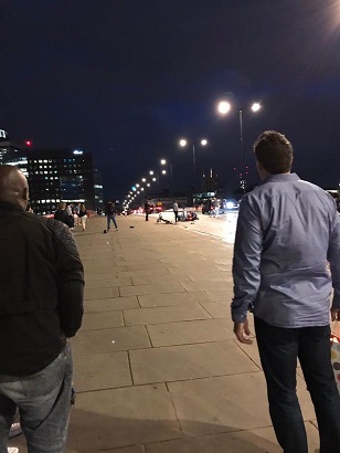 Brad Myers‏ took this photo at 10.10pm after the incident