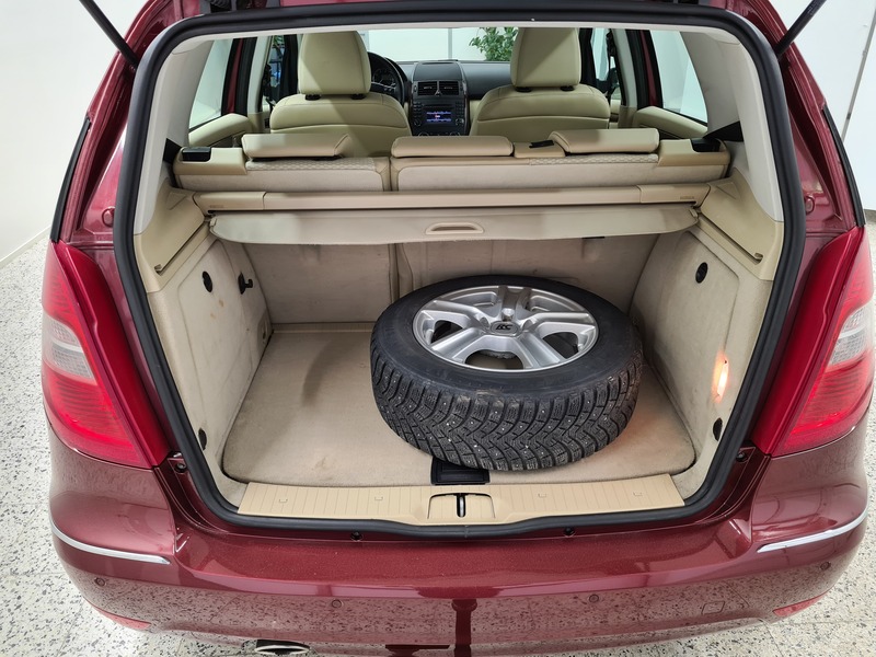 mercedes-benz-a-2010_05_original.jpg