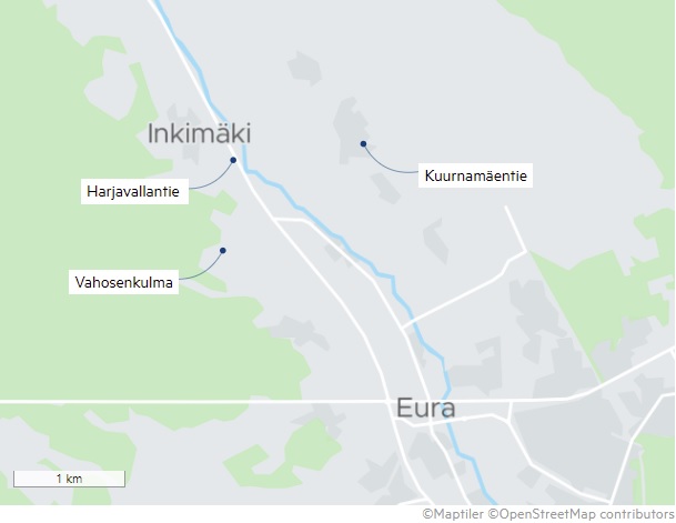 Tarkempi onnettomuuspaikka sijaitsee Liikennekeskuksen mukaan Vahosenkulman ja Kuurnamäentien välisellä Harjavallantien tieosuudella Inkimäen kohdalla. Euran keskustaan paikalta on matkaa noin kolme kilometriä.