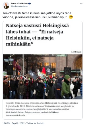 VKK_Jarno_kaipaa_Ukrainan_lippuja.jpg