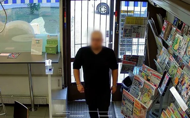 Valvontakamera kuvasi ampujan, kun hän oli hakemassa prepaid-liittymää. POLIISIN ESITUTKINTAMATERIAALI