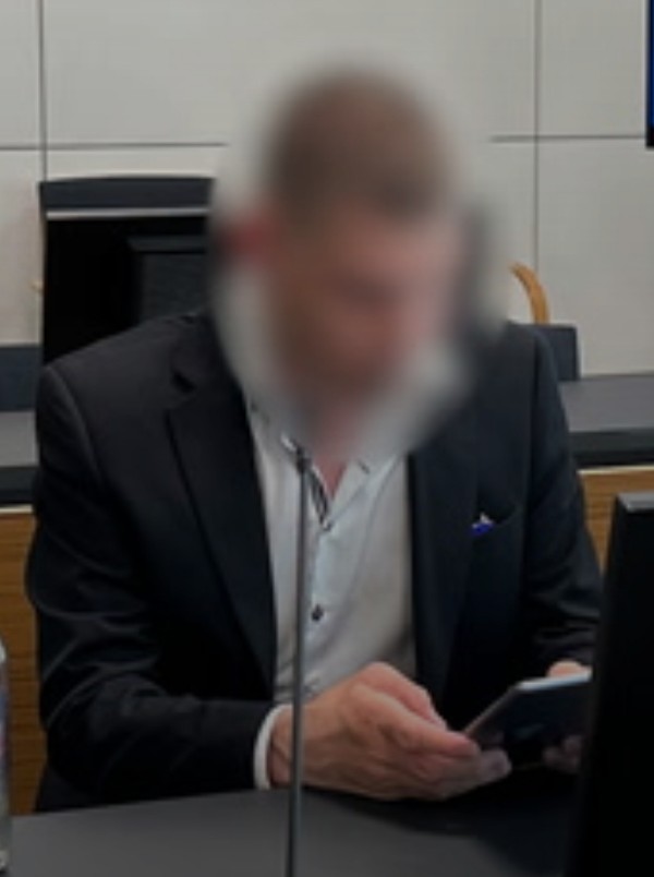 Syytetty käräjillä