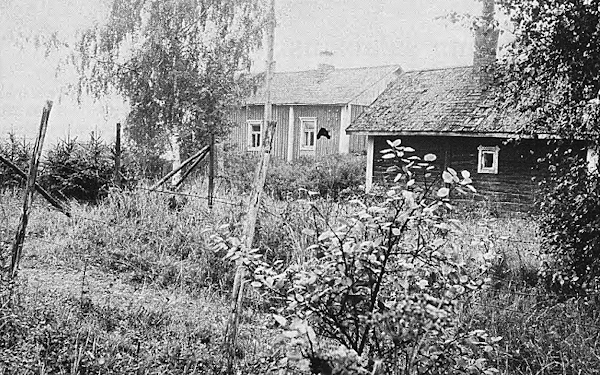 Saaristen mökki ja sauna.jpg