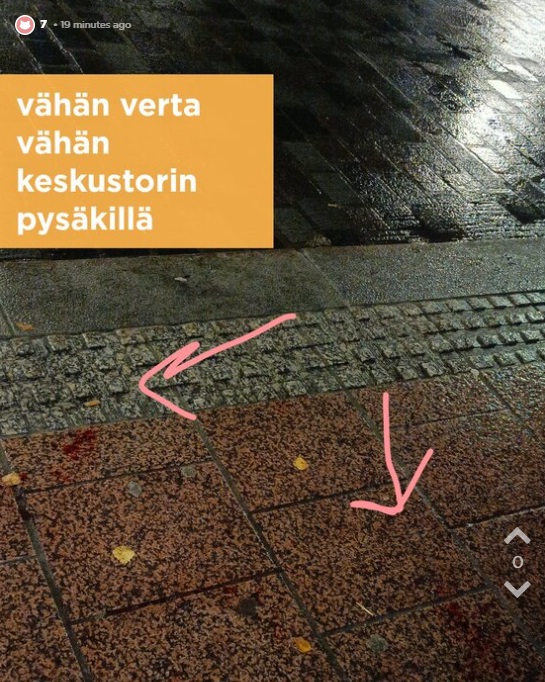 keskustorin_pysäkillä.jpg