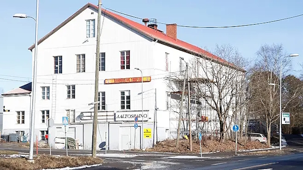 Bandidoksella on kerhotilat Tampereen Vehmaisissa.jpg