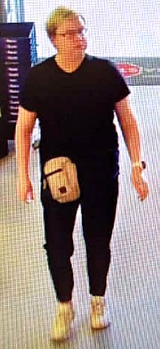 Karin Toomingas Palokan K-Raudassa.jpg