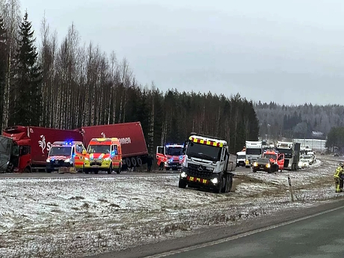 Nurmijärventiellä.jpg