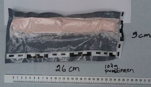 Kuvassa amfetamiinia, jota poliisi on tänä vuonna takavarikoinut Lahden seudulla. Viime vuonna Hämeen poliisi takavarikoi amfetamiinia kaikkiaan kuusi kiloa. (POLIISI)