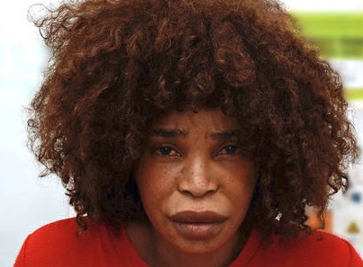 Berlinah Wallace heitti happoa miehensä päälle, koska tämä oli aloittanut suhteen toisen naisen kanssa. (AVON AND SOMERSET POLICE)