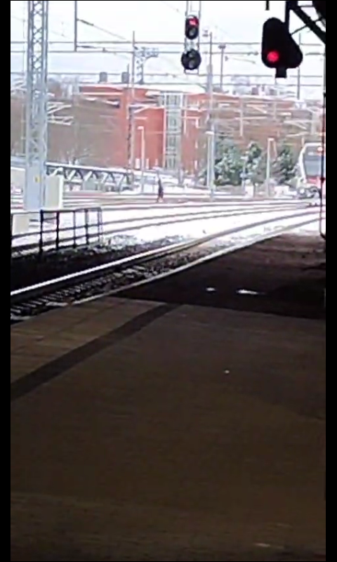 Screenshot_2025-02-26-21-40-39.png