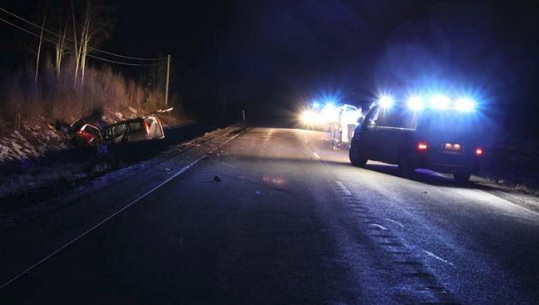17-vuotiaat tyttö ja poika kuolivat kolarissa Sastamalan ja Nokian rajalla. Kuva on poliisin esitutkintamateriaalia.