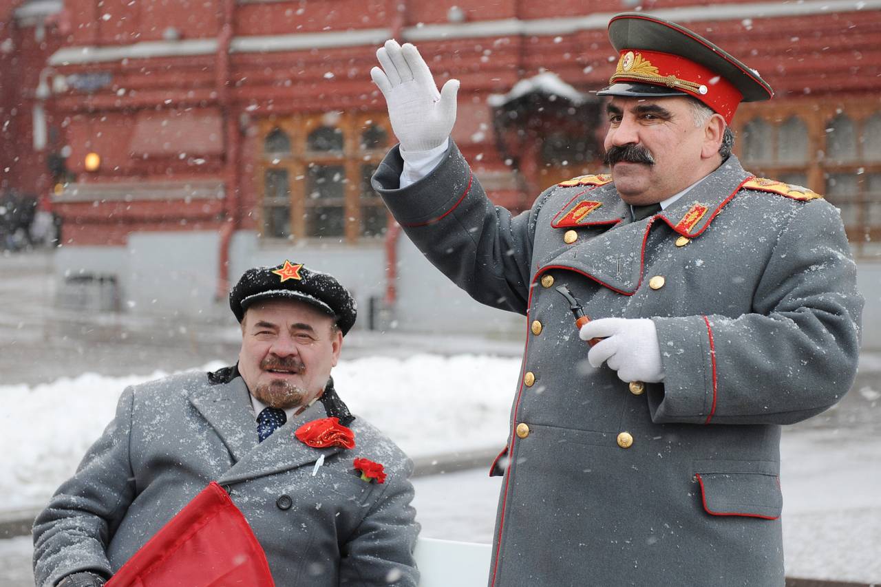 Jutkulenin & gruusistalin.jpg