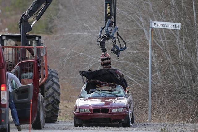 Turma-auto oli niin sanottu cabriolet eli korimallissa on taittuva tai kokonaan vetäytyvä katto. Kuva: Juha Sahlgren