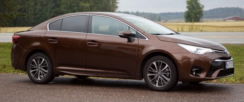 Avensis.jpg