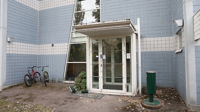 Helsingin Pikku Huopalahdessa.jpg