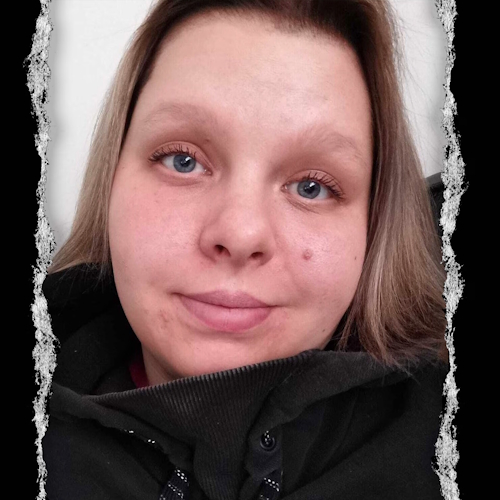 Oona.jpg