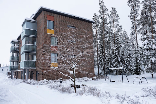 Lääkärimiehen kotiosoite on ainakin vielä viime vuoden loppupuolella sijainnut kuopiolaisessa kerrostalossa rauhallisella alueella.jpg