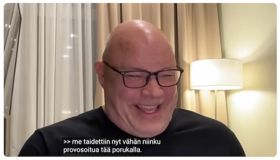 VKK_Ano_Minna_provosoituu_porukalla.jpg