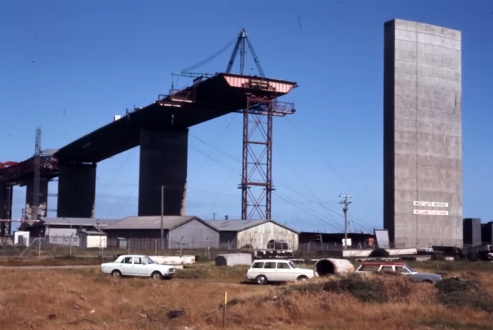 West Gate5.jpg