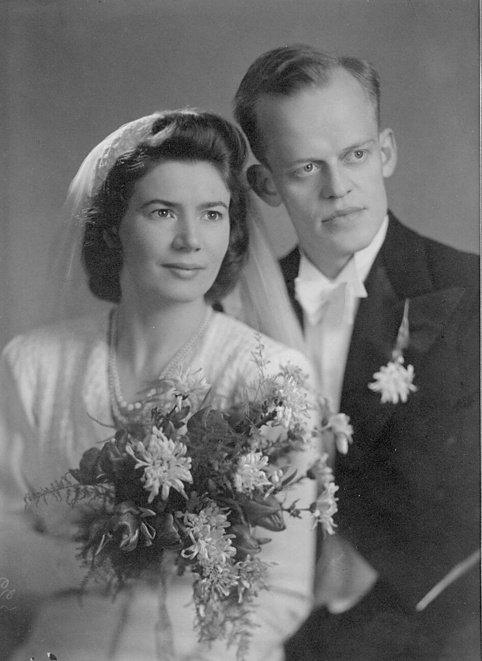 Elia-ja-Reino-haakuva.jpg