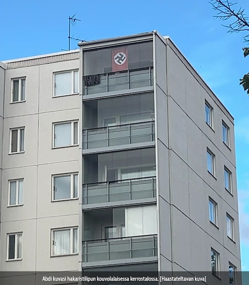 Hakaristilippu_parvekelasi.jpg