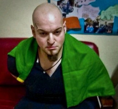 OZaan tatuoitu nazi, sanoo fakta-Guardian.