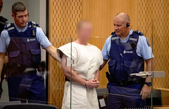 Murhasyytteen saanut mies oli oikeuden edessä lauantaina paikallista aikaa. (KUVA: MARK MITCHELL / NEW ZEALAND HERALD)