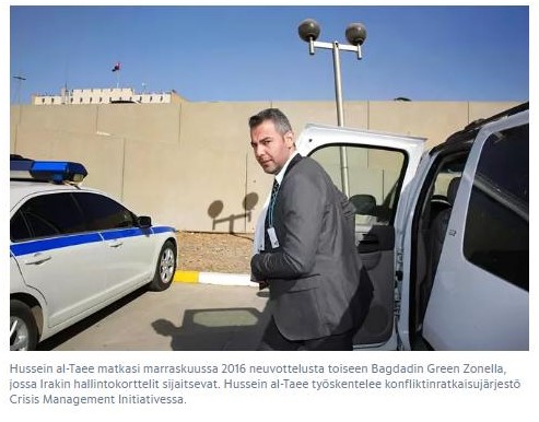 Hussein Al-Taee-Tai-Abu-Gulal työmatkalla Irakissa vuonna 2016.jpg