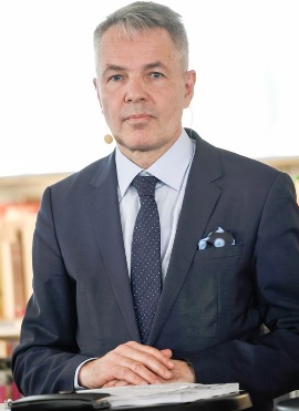 Ulkoministeri Pekka Haavisto (vihr) muistuttaa, että Syyriaan matkustaneet henkilöt ovat menneet konfliktialueelle Suomessa annettujen matkustuskieltojen vastaisesti. KIMMO BRANDT / AOP