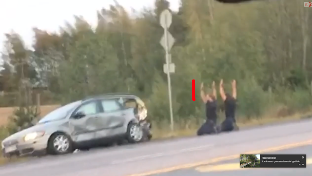6 pikseliä leveä punainen viiva