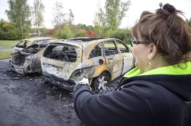 Suomalainen Kia muutti Märstaan vuonna 1975 aloittaessaan työt Maraboun tehtaalla. Aluetta hän piti tuolloin ”ihanan rauhallisena”. (KUVA: ALEKSI JALAVA / IS)