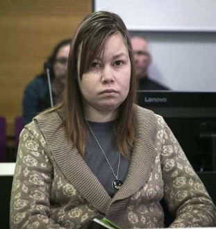 Vuonna 1998 syntynyt Lilya Carmen Lilith Lehtonen tuomittiin elinkautiseen kahdesta murhasta ja tuhotyöstä. Tuomio säilyy myös hovioikeuden käsittelyn jälkeen.AAMULEHDEN ARKISTO